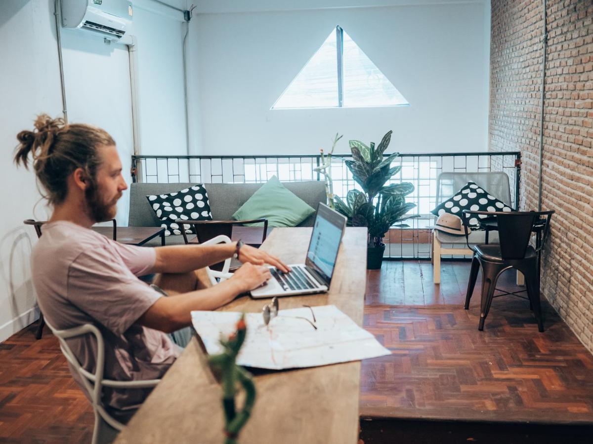 Haus Sathorn 11 Residence Bangkok Zewnętrze zdjęcie