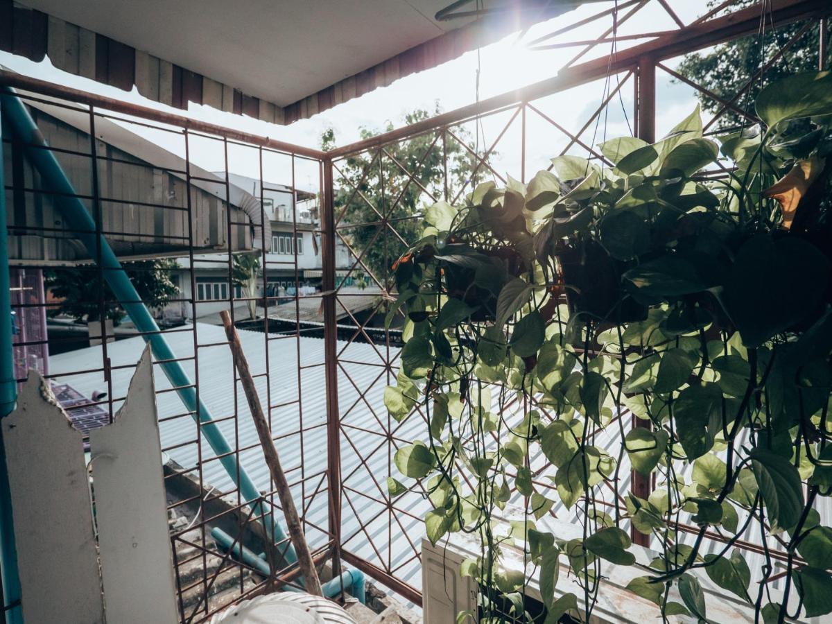 Haus Sathorn 11 Residence Bangkok Zewnętrze zdjęcie